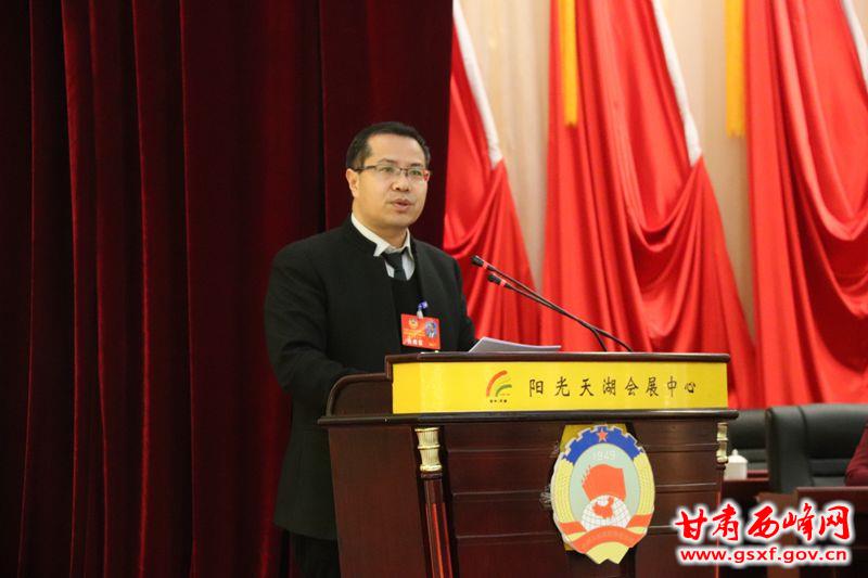 二区政协委员、陇东学院历史与地理学院院长马啸：把握内涵特质 建设美丽乡村_副本.jpg